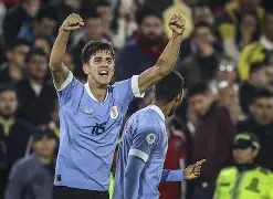 瓦伦西亚训练开放日,转会期豪取连胜引欢呼,国王杯在即,高层口径保持一致的简单介绍 瓦伦西亚训练开放日,转会期豪取连胜引欢呼,国王杯在即,高层口径保持一致的简单介绍