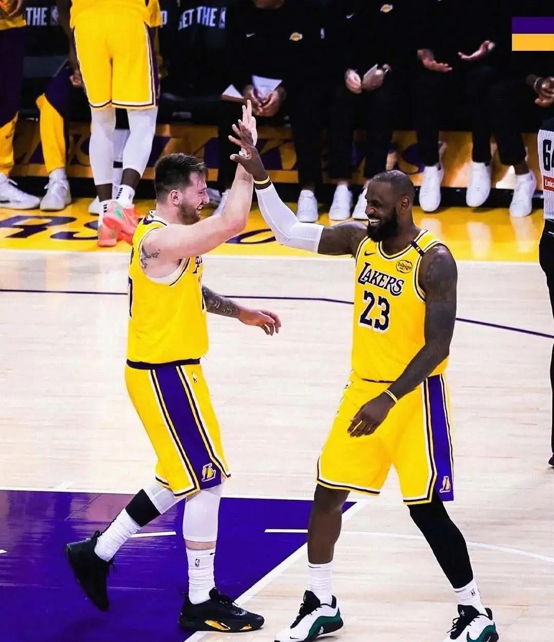 开云入口-洛杉矶湖人今夜调整名单，志在欧篮联名次提升，信心回归，球队文化再被提及的简单介绍